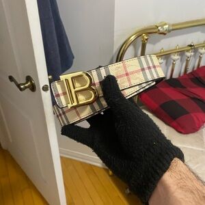Burberry Beige Plaid Belt with Gold 'B' Buckle